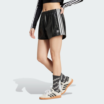 PLEATHER SHORTS