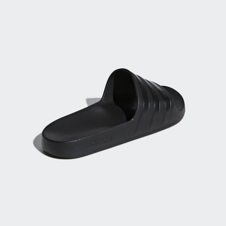 ADILETTE AQUA