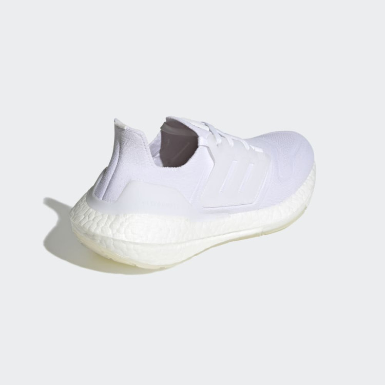 ULTRABOOST 22 W