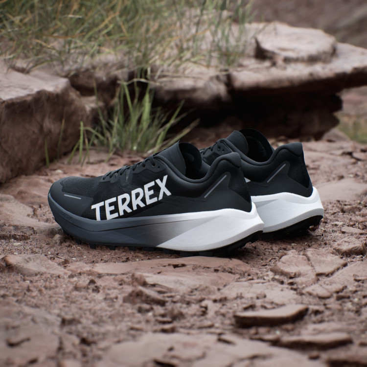 TERREX AGRAVIC 3