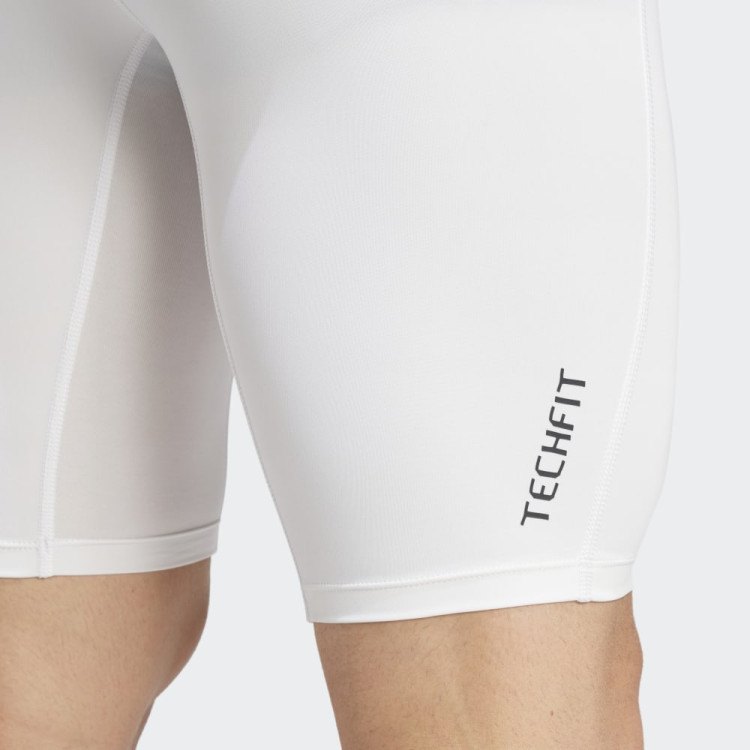 TF BASE SHORT T