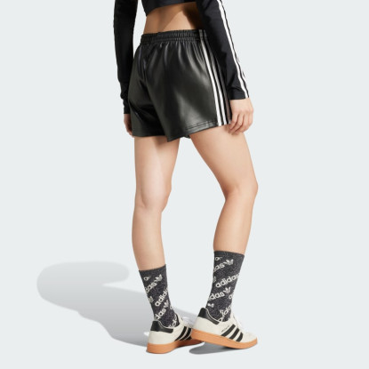 PLEATHER SHORTS