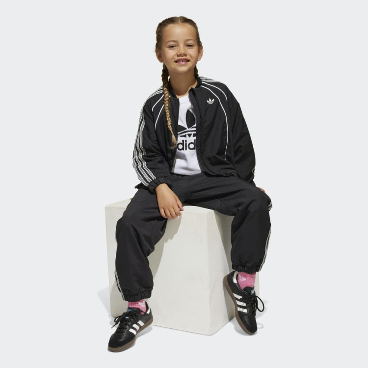 TRACKSUIT