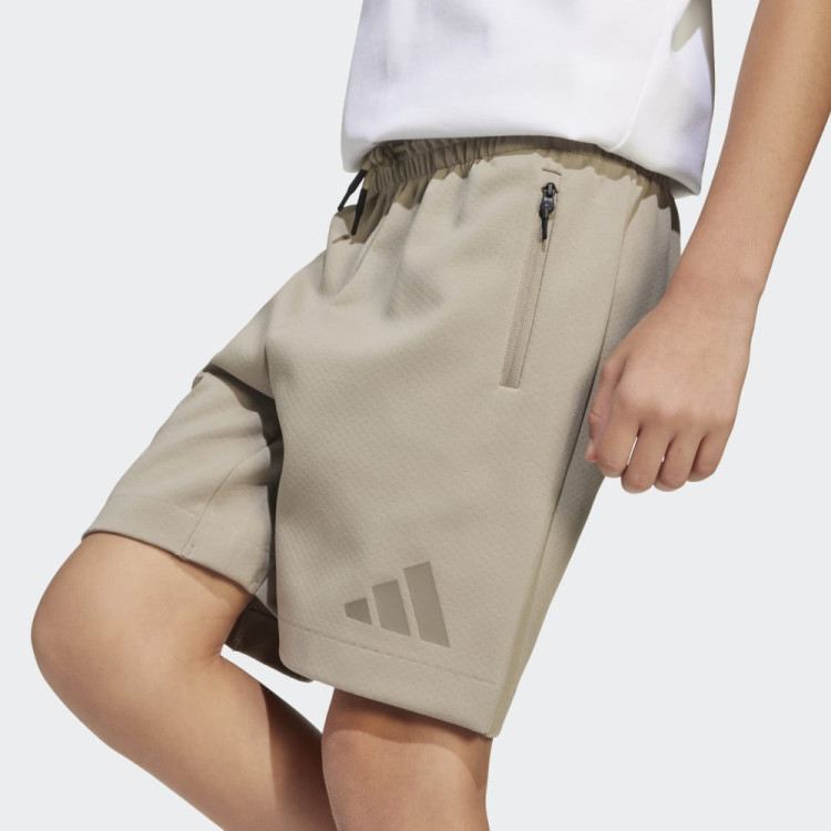 J ZNE SHORTS