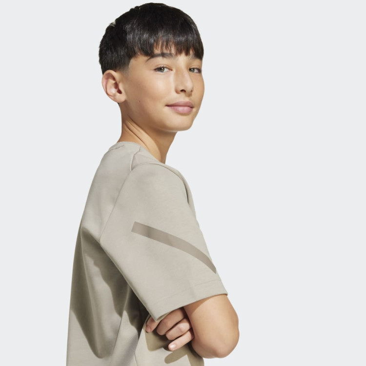 J ZNE TEE