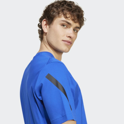 M Z.N.E. TEE