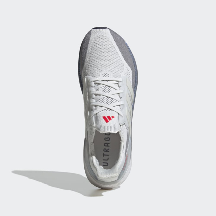 ULTRABOOST 5