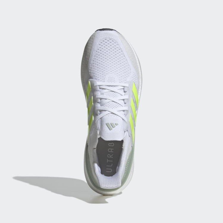 ULTRABOOST 5