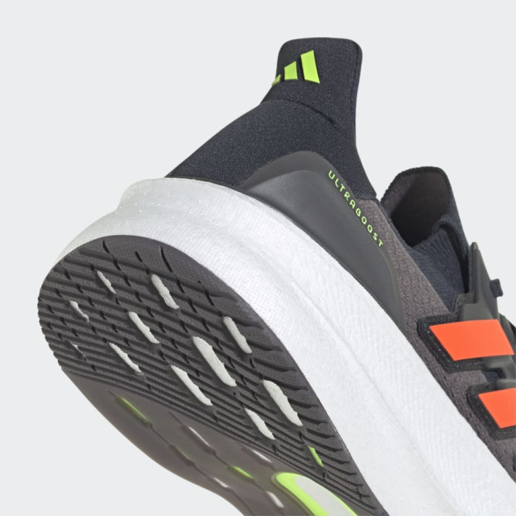ULTRABOOST 5