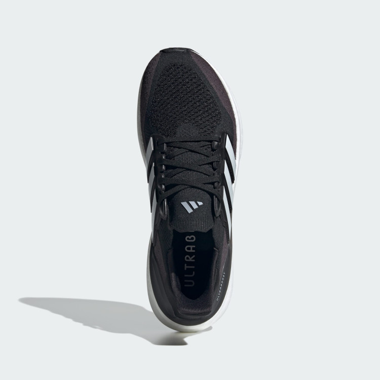 ULTRABOOST 5
