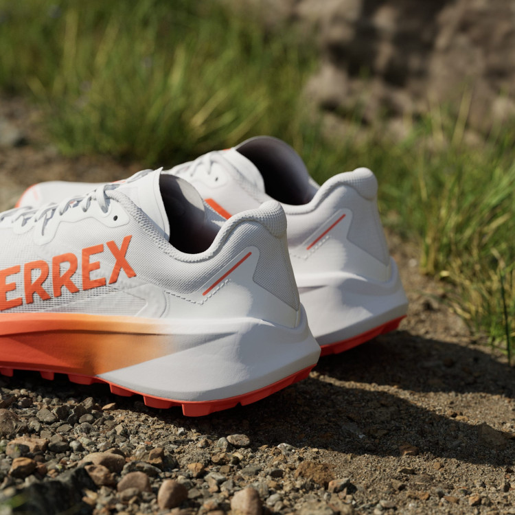 TERREX AGRAVIC 3