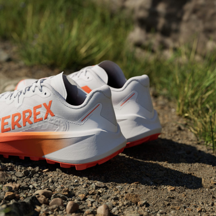 TERREX AGRAVIC 3 W