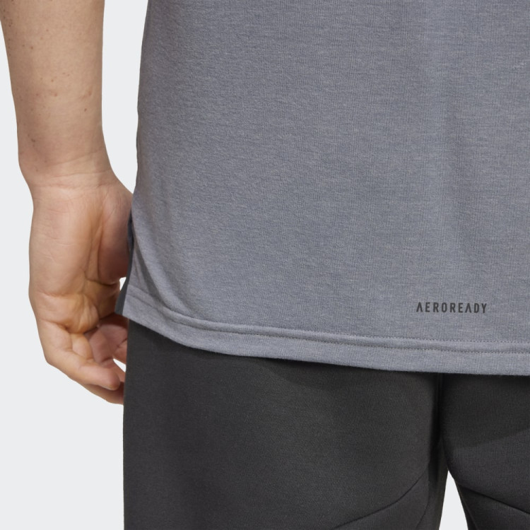 D4T TEE