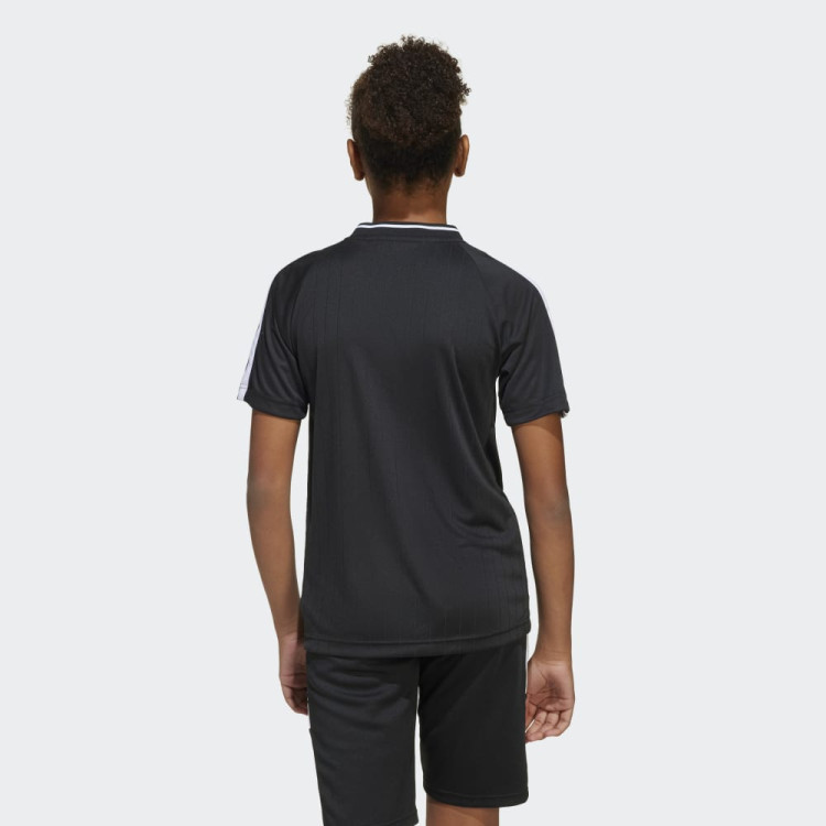 J HOT TEE