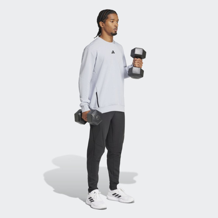 D4T CREW SWEATS
