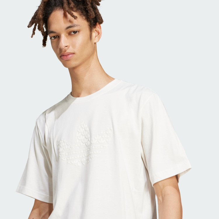 Q12 MONOGRAM T