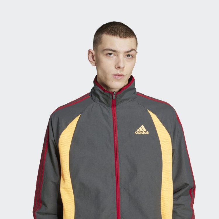 TRACK TOP
