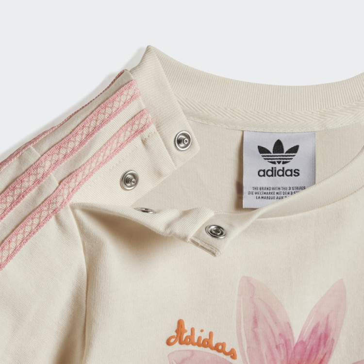 TEE SHORT SET